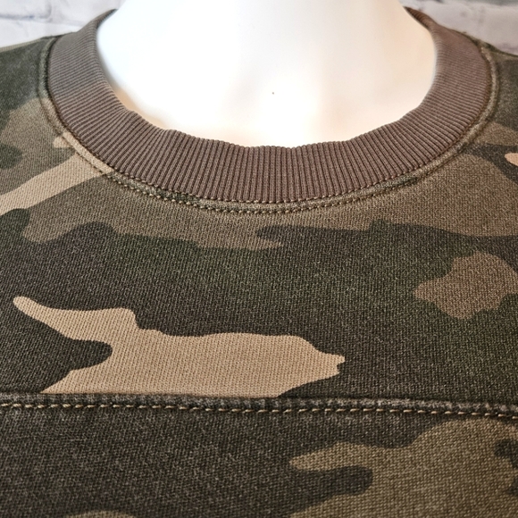⭐️ ATM Anthony Thomas Melillo french terry jungle camo crew sweatshirt medium - Picture 8 of 8
